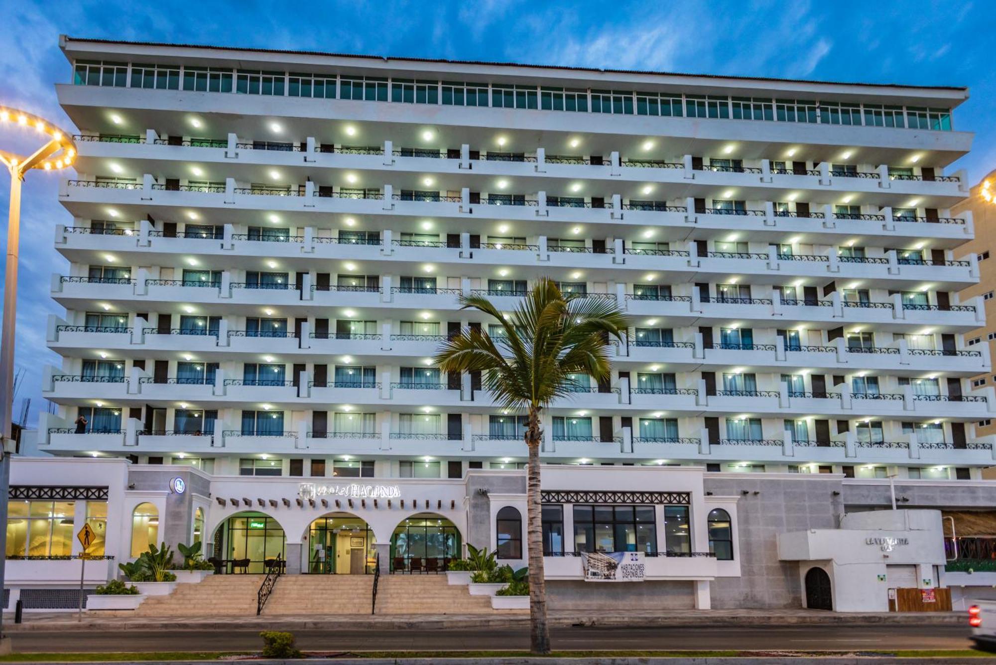 Отель Hacienda Mazatlan Sea View Экстерьер фото